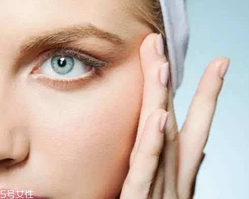 眼霜去眼袋哪個牌子好？什么眼霜去眼袋效果好？