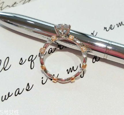 鉆戒圈是什么材質(zhì)？鉆戒指環(huán)一般是什么材質(zhì)？