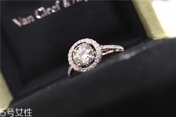 鉆戒清洗會損耗嗎？鉆戒清洗對鉆戒有傷害嗎？