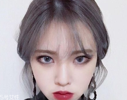 冷色系發(fā)色有哪些 冷色系顏色染發(fā)圖片 冷色系發(fā)色有哪些 冷色系顏色染發(fā)圖片