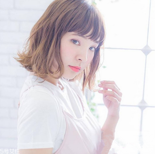 染發(fā)哪種顏色好看 染發(fā)哪種顏色顯白 染發(fā)哪種顏色好看 染發(fā)哪種顏色顯白