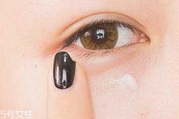 眼霜開(kāi)封后保質(zhì)期多久？眼霜開(kāi)封多久不能用？