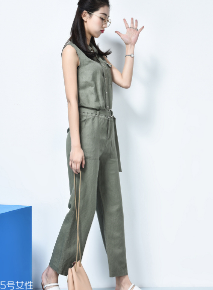 不會搭配衣服怎么辦？女生不會搭配怎么解決？