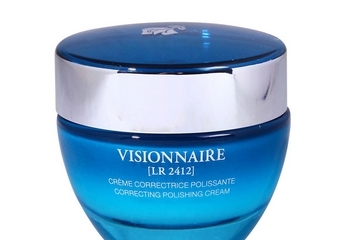 面霜是素顏霜嗎？用素顏霜還要用面霜嗎？