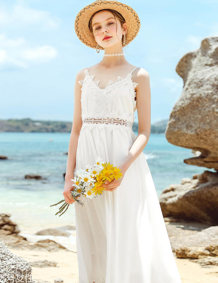 夏天穿白色裙子好看嗎？夏季白色連衣裙搭配圖片