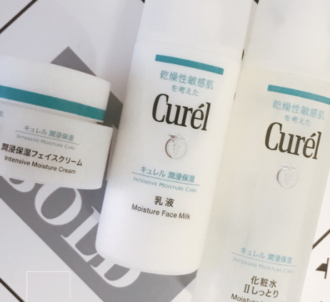 珂潤和德妃哪個(gè)好？珂潤水乳vs德妃水乳