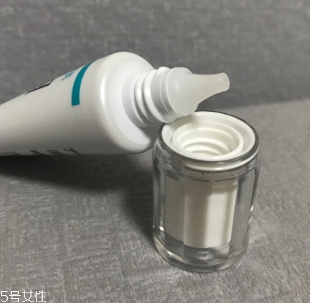 珂潤眼霜怎么樣？珂潤眼霜使用心得