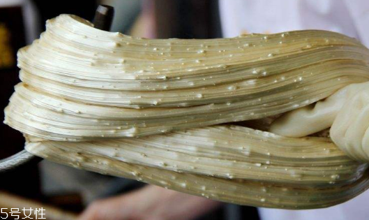 姜糖和紅糖的區(qū)別 姜糖和紅糖哪個(gè)好？