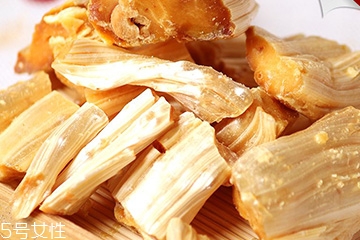 姜糖能和西瓜一起吃嗎？姜糖能和蜂蜜一起吃嗎？