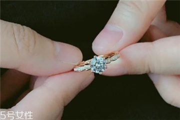 鉆戒一克拉是多少分？鉆戒多少分等于一克拉？