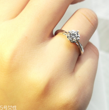 鉆戒上的鉆石掉了怎么辦？鉆戒的鉆掉了怎么處理？