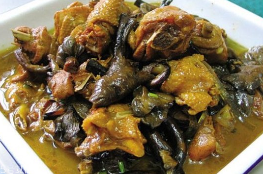 榛蘑醬的做法 榛蘑能做成榛蘑醬嗎？