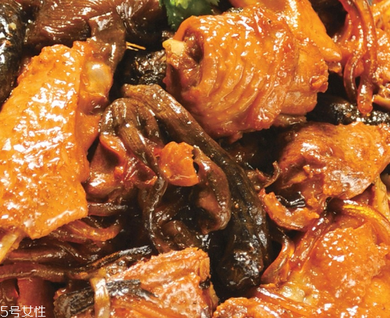 榛蘑是發(fā)物嗎？皮膚過敏的人能吃榛蘑嗎？