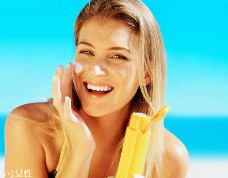 防曬霜提前多長時間涂？防曬霜提前多久擦？