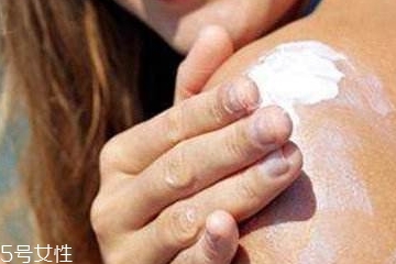 防曬霜防曬時(shí)間 防曬霜能防曬多久？