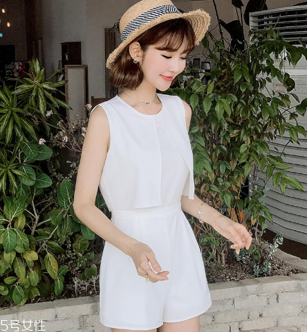 夏天穿什么連體褲好看？夏天適合穿什么連體褲？