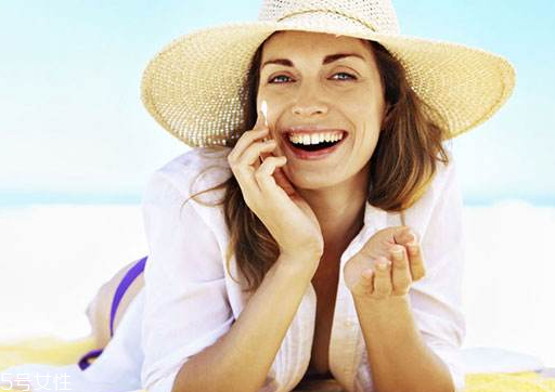 防曬霜進(jìn)眼睛了怎么辦？防曬霜進(jìn)眼睛了如何處理？