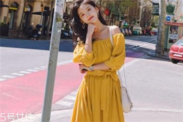 夏天穿什么顏色連衣裙好？夏天適合什么顏色連衣裙？