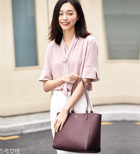 夏季面試穿什么衣服？夏季面試穿搭技巧