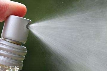 防曬噴霧是最后用嗎？防曬噴霧化完妝用嗎？