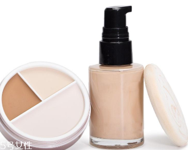 香奈兒臻白防曬粉底液好用嗎？香奈兒底妝產(chǎn)品使用感