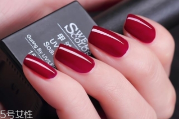 甲油膠為什么會縮膠 甲油膠縮膠的原因 甲油膠為什么會縮膠 甲油膠縮膠的原因