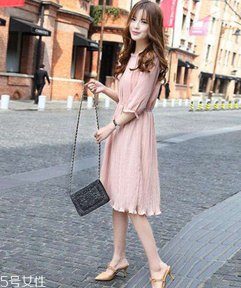 梨形身材穿什么長裙顯瘦 大屁股粗大腿穿什么裙子好 梨形身材穿什么長裙顯瘦 大屁股粗大腿穿什么裙子好