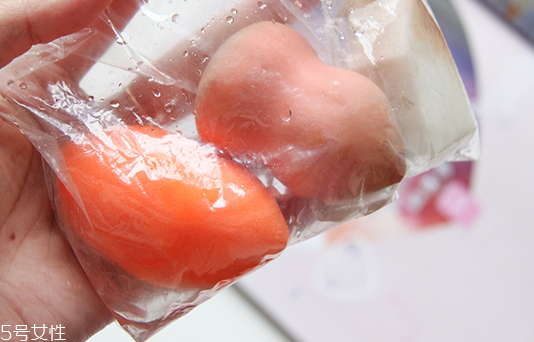 海綿粉撲如何清洗 怎么清理海綿粉撲 海綿粉撲如何清洗 怎么清理海綿粉撲