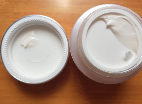 羽西白芍素顏霜多少錢？羽西白芍素顏霜成分