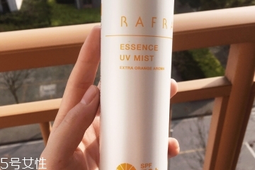 防曬噴霧里面有酒精嗎？防曬噴霧都有酒精嗎？