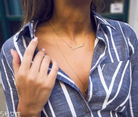 今年流行什么鎖骨鏈？鎖骨鏈流行什么款式？