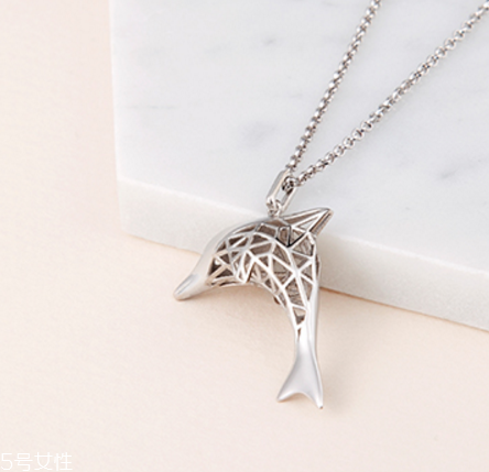 今年流行什么鎖骨鏈？鎖骨鏈流行什么款式？