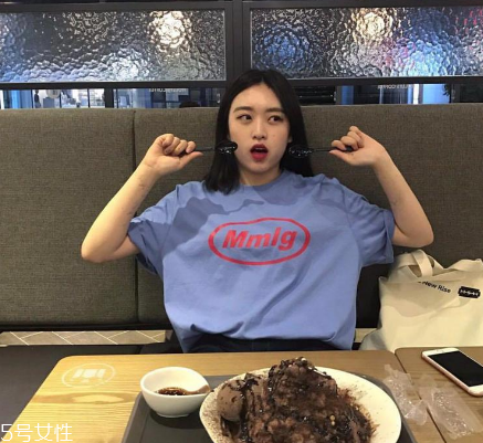 t恤什么顏色好看？t恤買什么顏色好？