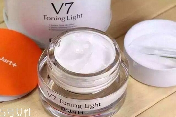 素顏霜晚上可以不洗嗎？素顏霜不洗有副作用嗎？