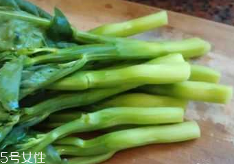 芥蘭不能和什么一起吃？芥蘭能和雞肉吃嗎？