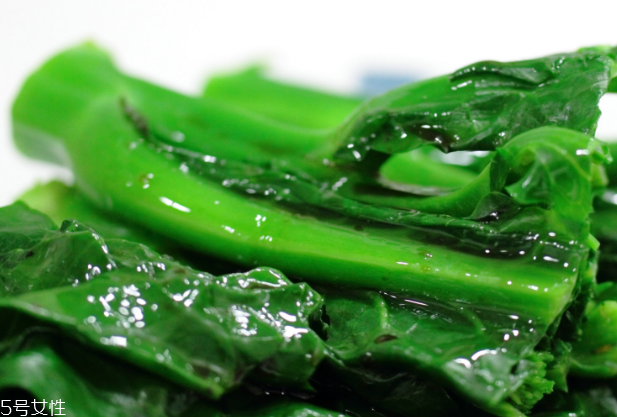 芥蘭不能和什么一起吃？芥蘭能和雞肉吃嗎？