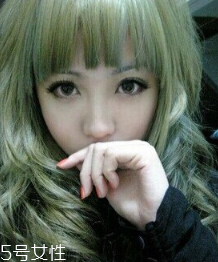 亞麻綠發(fā)色在家怎么染 亞麻綠發(fā)色在家染發(fā)diy 亞麻綠發(fā)色在家怎么染 亞麻綠發(fā)色在家染發(fā)diy