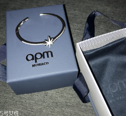 手鐲發(fā)黑是什么原因？手鐲為什么發(fā)黑？