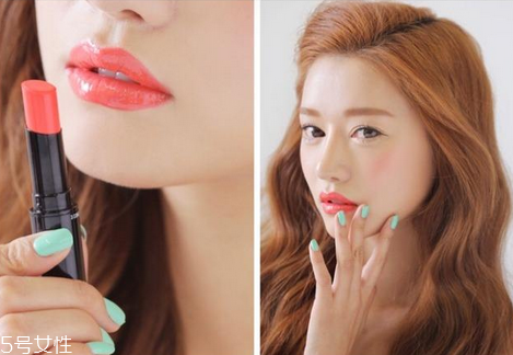 唇膏能吃嗎？潤(rùn)唇膏吃進(jìn)去要不要緊？