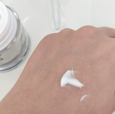 歐珀萊和蘭芝哪個(gè)好？歐珀萊和蘭芝適合膚質(zhì)不同