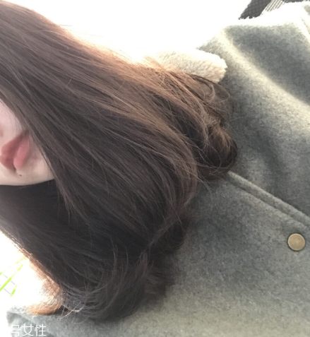 茶棕色適合黃皮膚嗎 茶棕色在家怎么自己染 茶棕色適合黃皮膚嗎 茶棕色在家怎么自己染