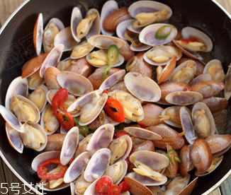 文蛤下酒嗎？文蛤能和酒一起吃嗎？