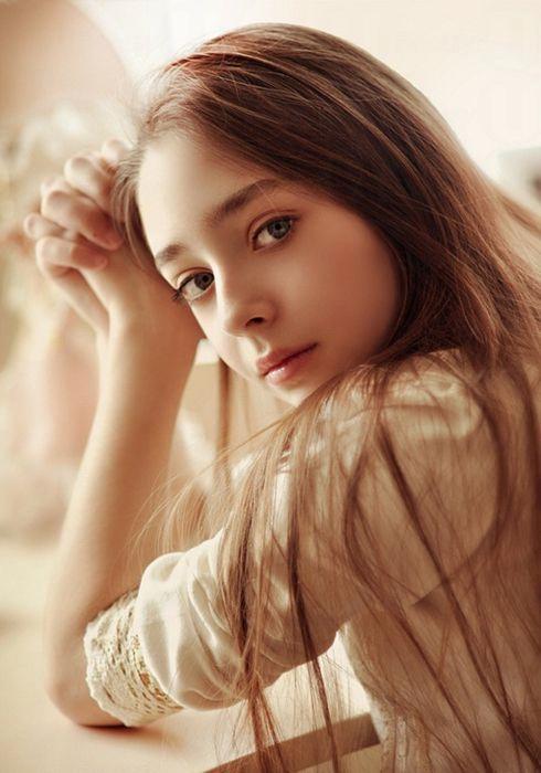 新手怎么畫(huà)眼線技巧圖解 5步驟畫(huà)出精靈眼線 新手怎么畫(huà)眼線技巧圖解 5步驟畫(huà)出精靈眼線