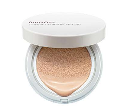 氣墊是粉餅嗎？氣墊和粉餅?zāi)膫€(gè)好用？