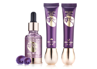 眼霜打開(kāi)一年還能用嗎 眼霜打開(kāi)后保質(zhì)期多久 眼霜打開(kāi)一年還能用嗎 眼霜打開(kāi)后保質(zhì)期多久