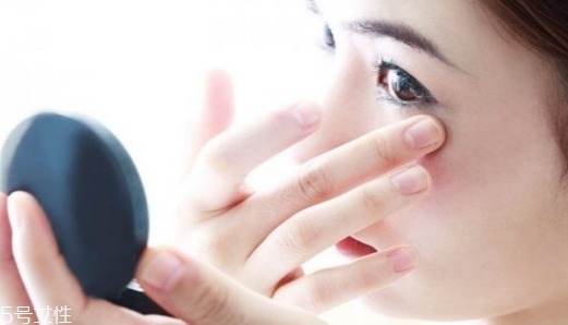 眼霜過敏紅腫怎么辦 眼霜過敏怎么快速恢復(fù) 眼霜過敏紅腫怎么辦 眼霜過敏怎么快速恢復(fù)