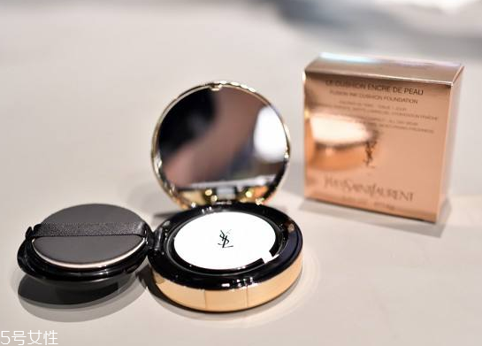 氣墊是干的還是濕的？氣墊都是濕的嗎？