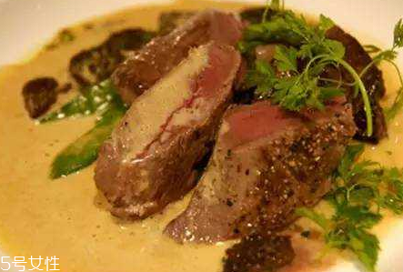 鹿肉和土豆能一起吃嗎？鹿肉和土豆能一起吃