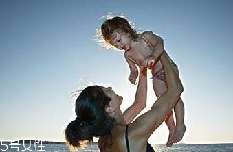 寶寶防曬霜能涂眼周嗎 無淚防曬霜真的溫和嗎 寶寶防曬霜能涂眼周嗎 無淚防曬霜真的溫和嗎