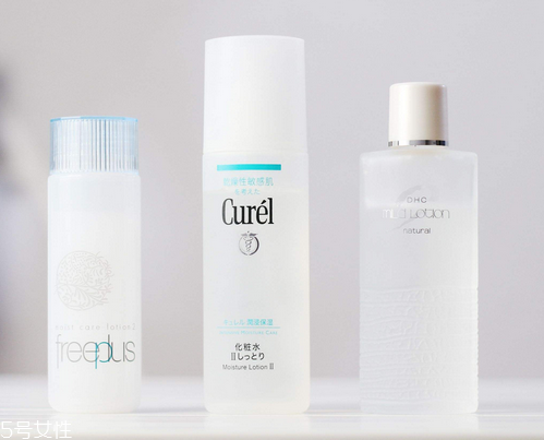 化妝水是卸妝水嗎？化妝水是卸妝的嗎？